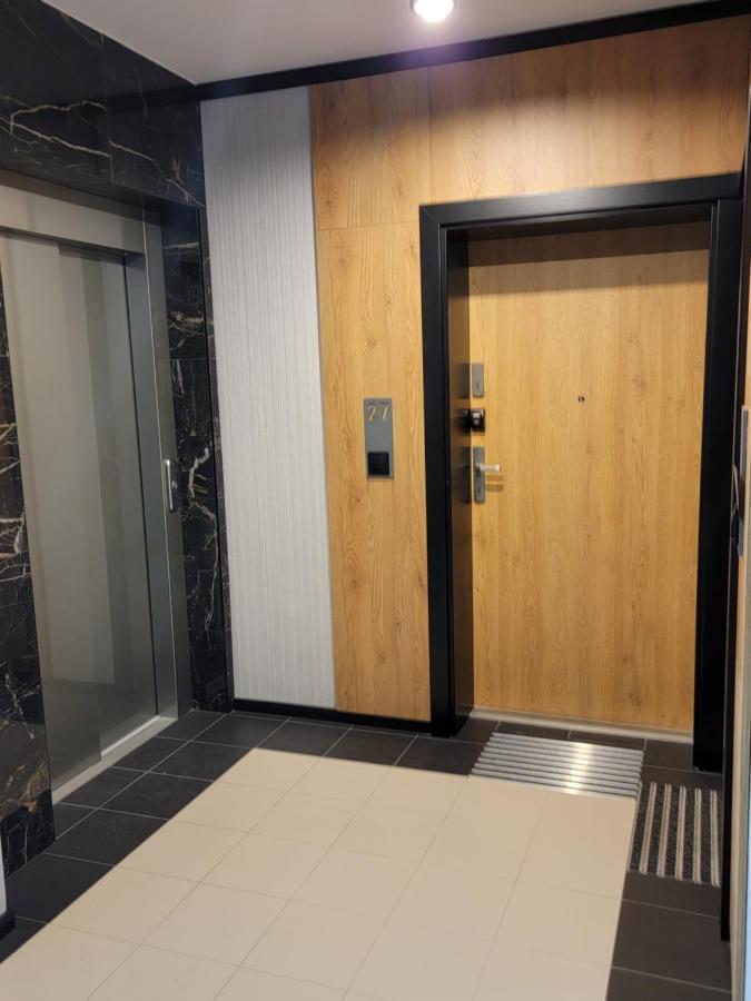 Luksusowy Apartament Na Starym Miescie Lublin Kültér fotó